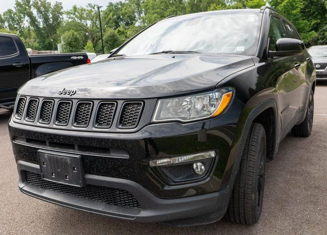 Used 2019 Black Jeep Latitude image 1