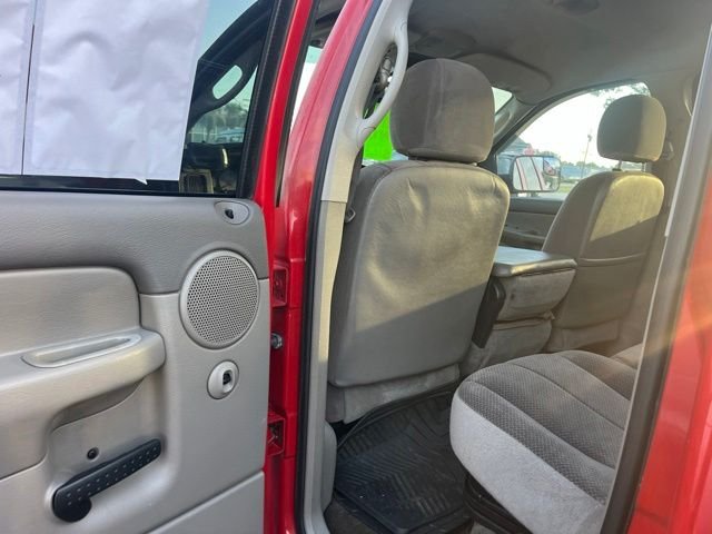 Used 2003  Dodge  image 8