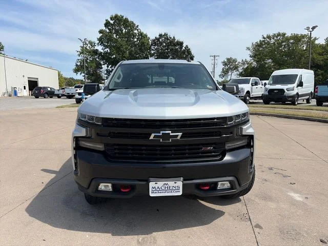 Used 2019 Silver Chevrolet LT Trail Boss image 8