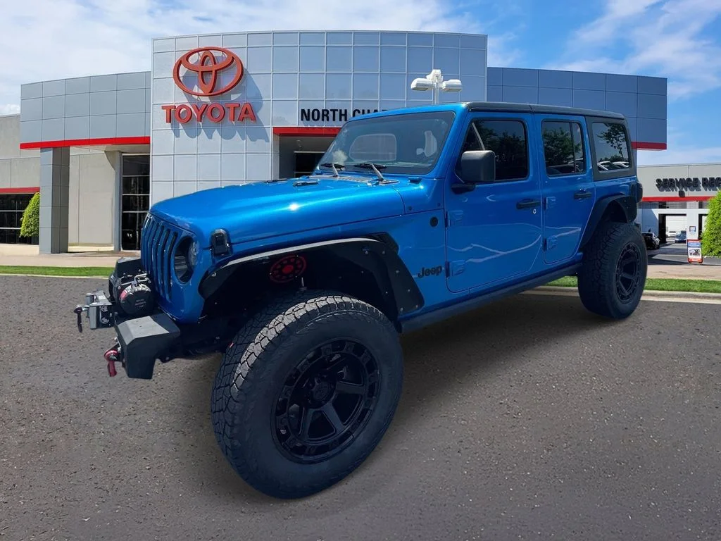 Used 2022 Blue Jeep Unlimited Sport Altitude image 5