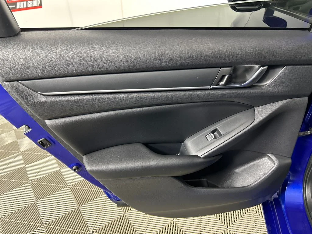 Used 2022 Blue Honda Sport image 15