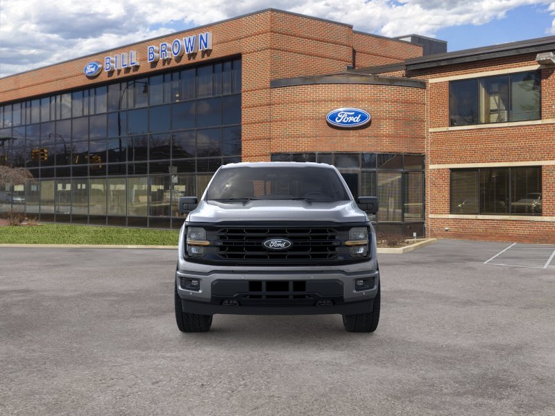New 2026 Carbonized Gray Metallic Ford XLT image 6