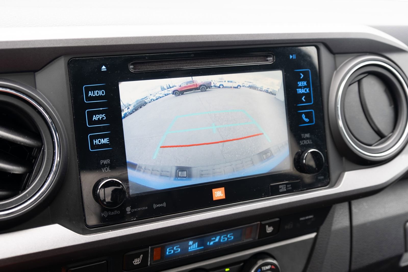Used 2019  Toyota SR image 7