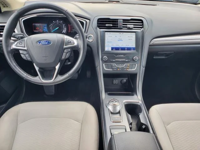 Used 2019 Blue Metallic Ford SE image 21