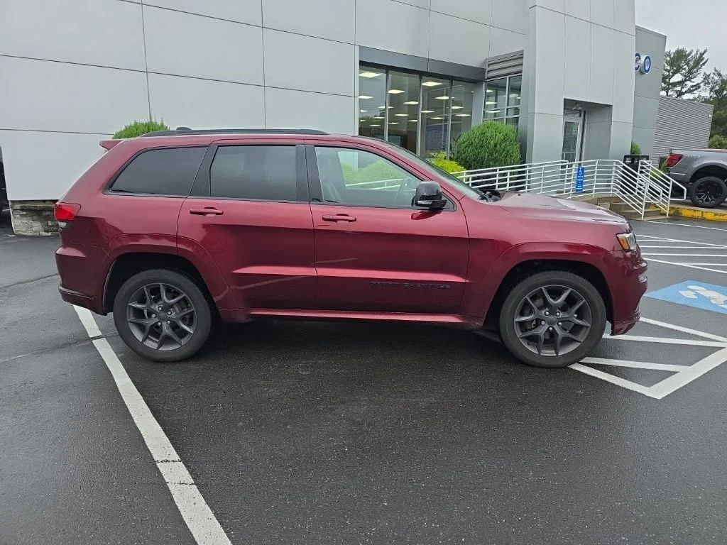 Used 2020 Red Jeep Limited X image 2