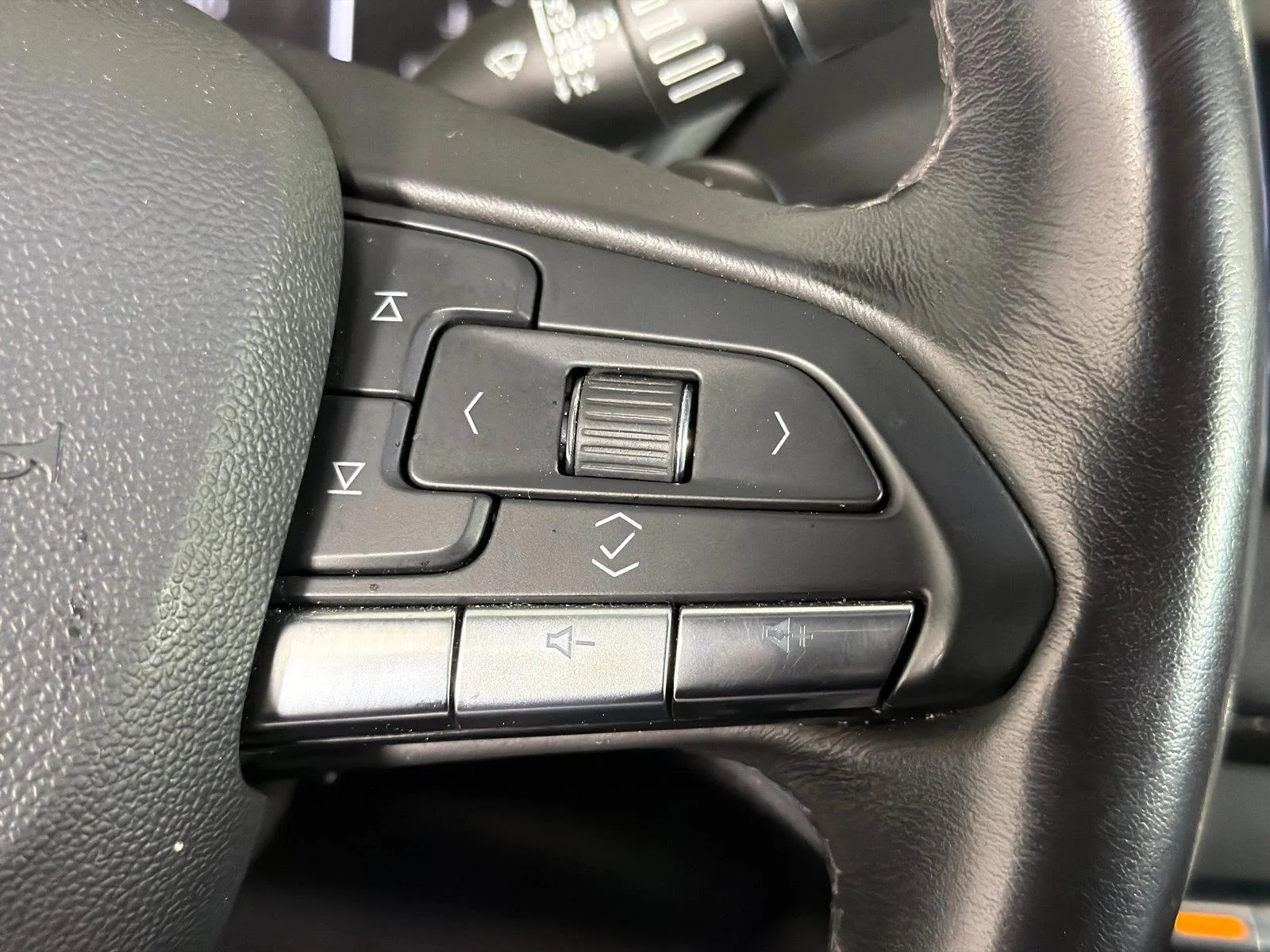 Used 2023 Gray Cadillac FWD Premium Luxury image 26