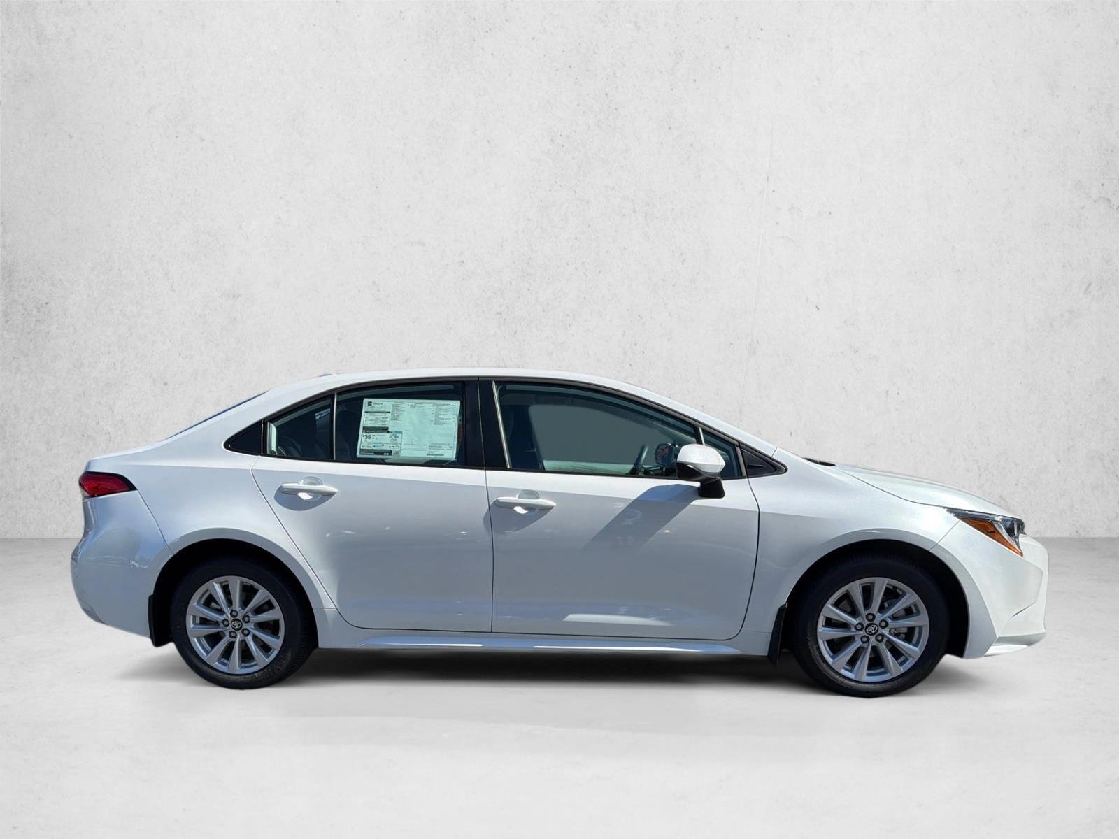New 2027 Wind Chill Pearl Toyota LE image 2