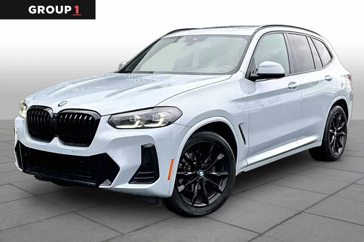 2022 BMW X3 sDrive30i's photo