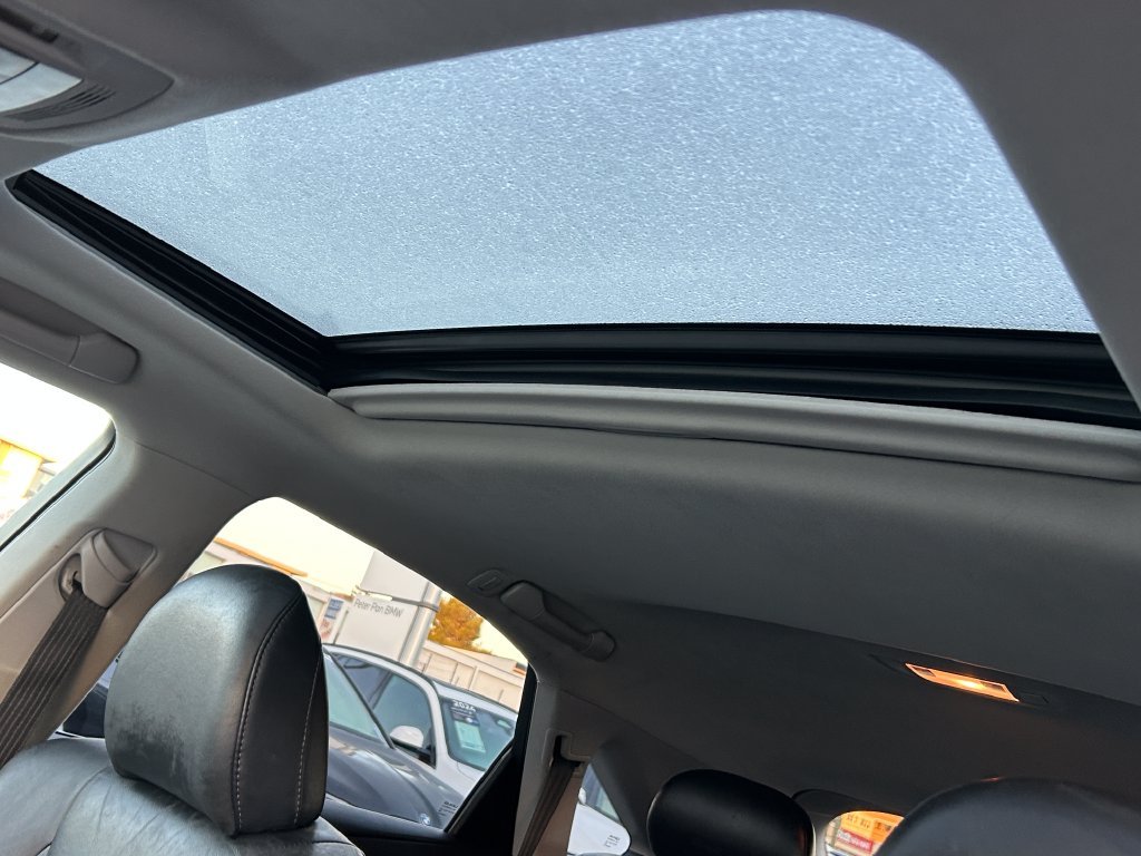 Used 2015 Starfire Pearl Lexus 350 image 15