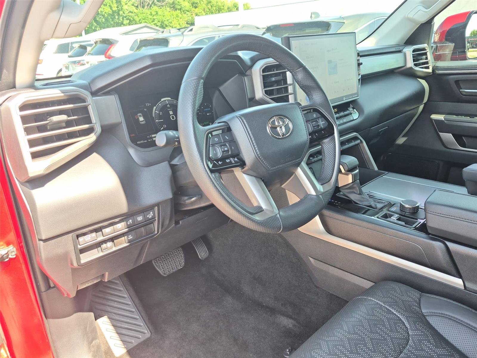 2023 Toyota Sequoia SR5 - Photo 19