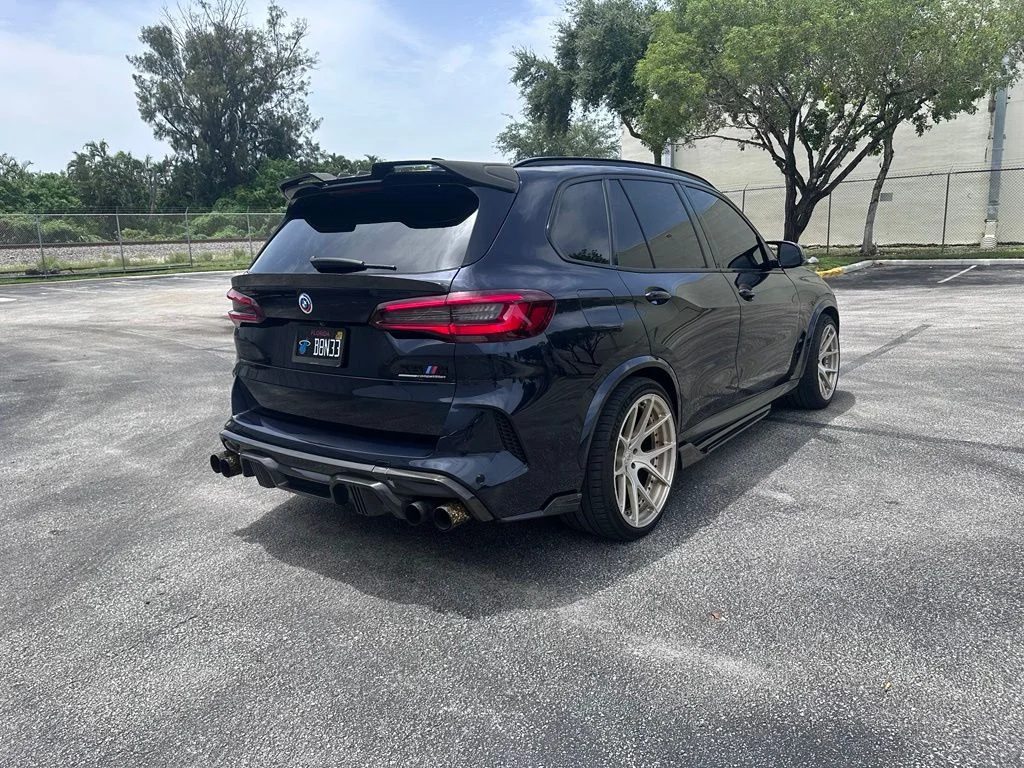 Used 2022 Black BMW Competition image 25