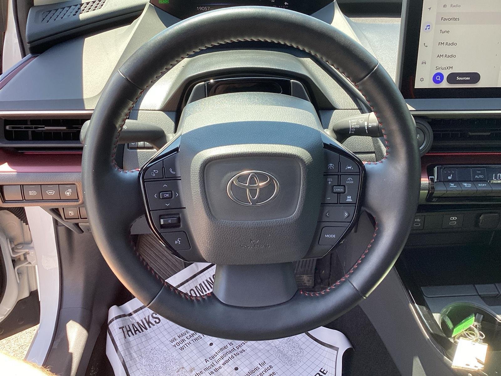 Used 2023 Wind Chill Pearl Toyota XSE image 16