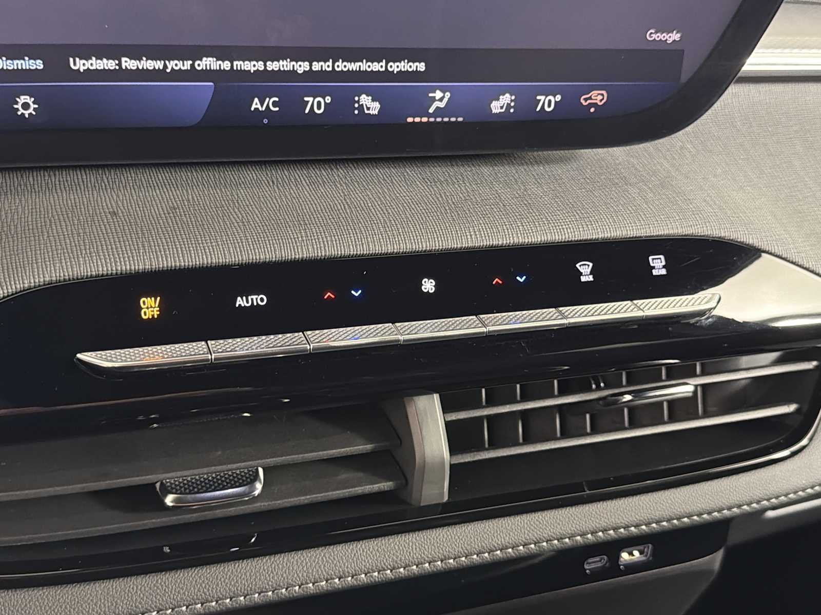 2026 Buick Enclave Sport Touring - Photo 32
