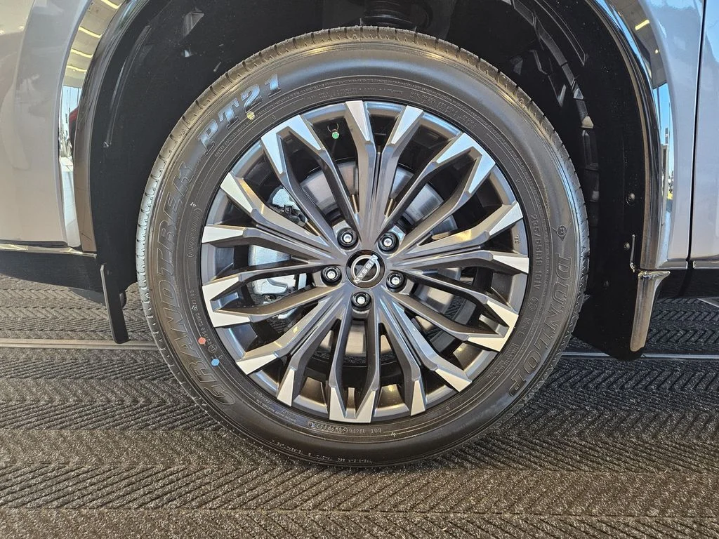 New 2026 Gun Metallic Nissan Platinum image 12