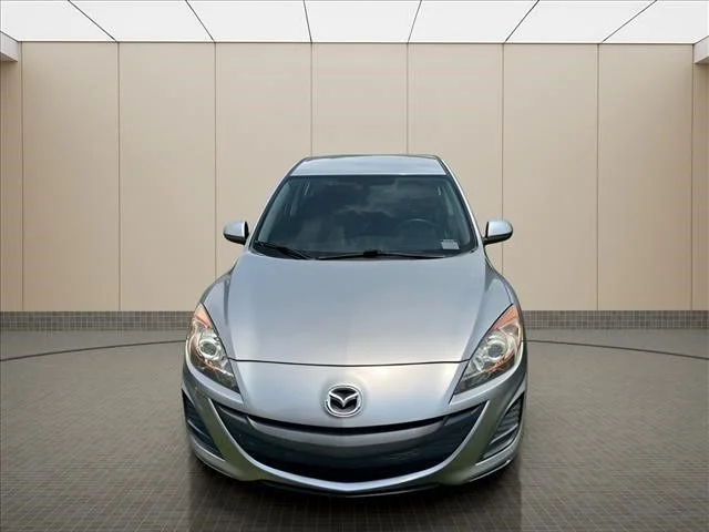Used 2010 Silver Mazda i Touring image 6