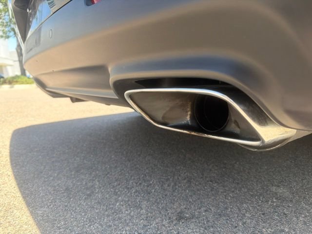 Used 2015 Phantom Black Tri-Coat Pearl Dodge SRT 392 image 13