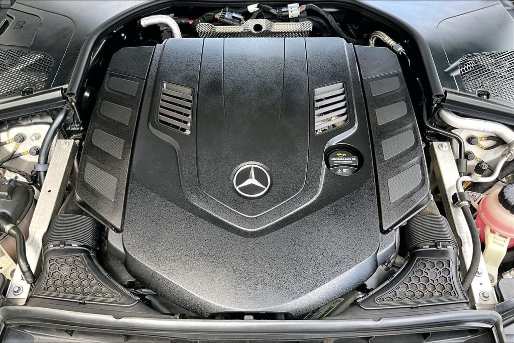 Certified Used 2022 Silver Mercedes-Benz S 580 image 34