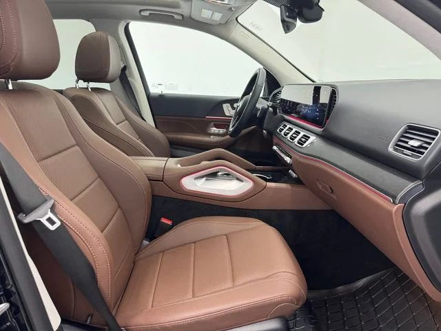 Certified Used 2026 Black Mercedes-Benz GLE 350 image 18