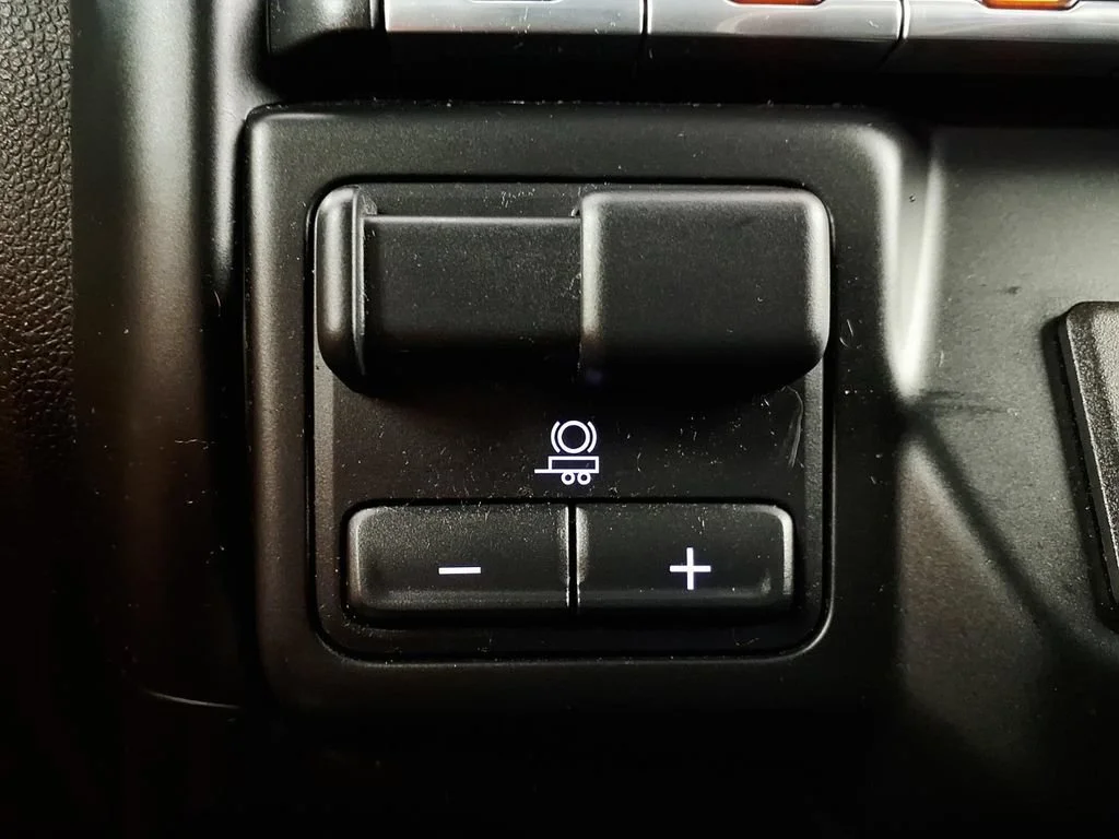 Used 2019 SHADOW GRAY METALLIC Chevrolet LTZ image 23