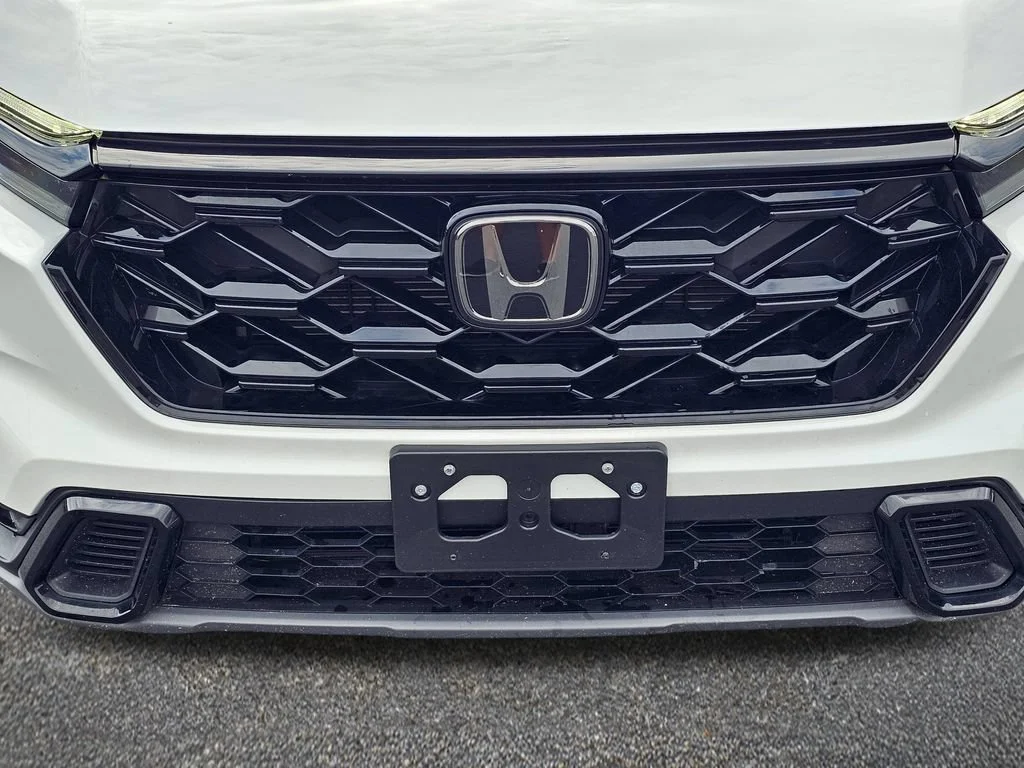 Used 2023 White Honda Sport image 3
