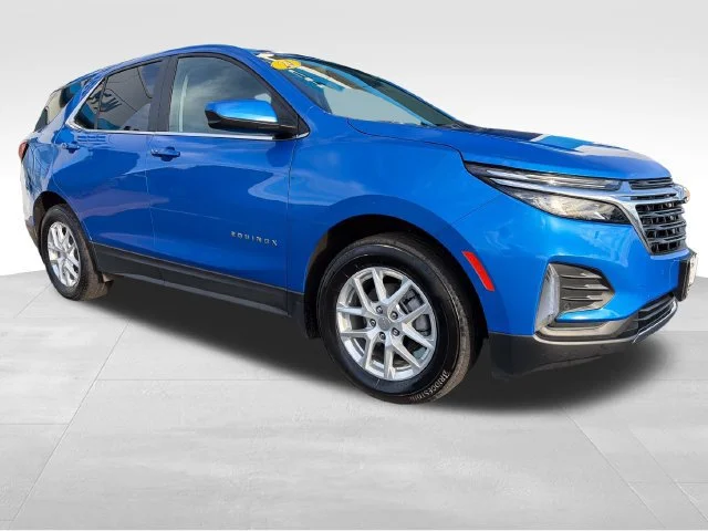Used 2024 Riptide Blue Metallic Chevrolet LT image 9