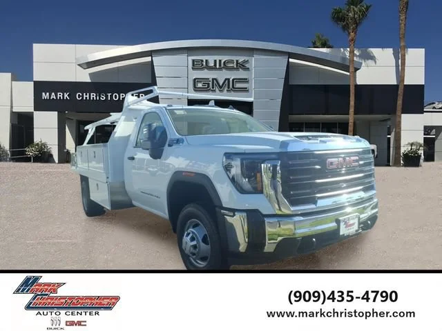 2026 GMC Sierra 3500 HD Chassis Cab Pro