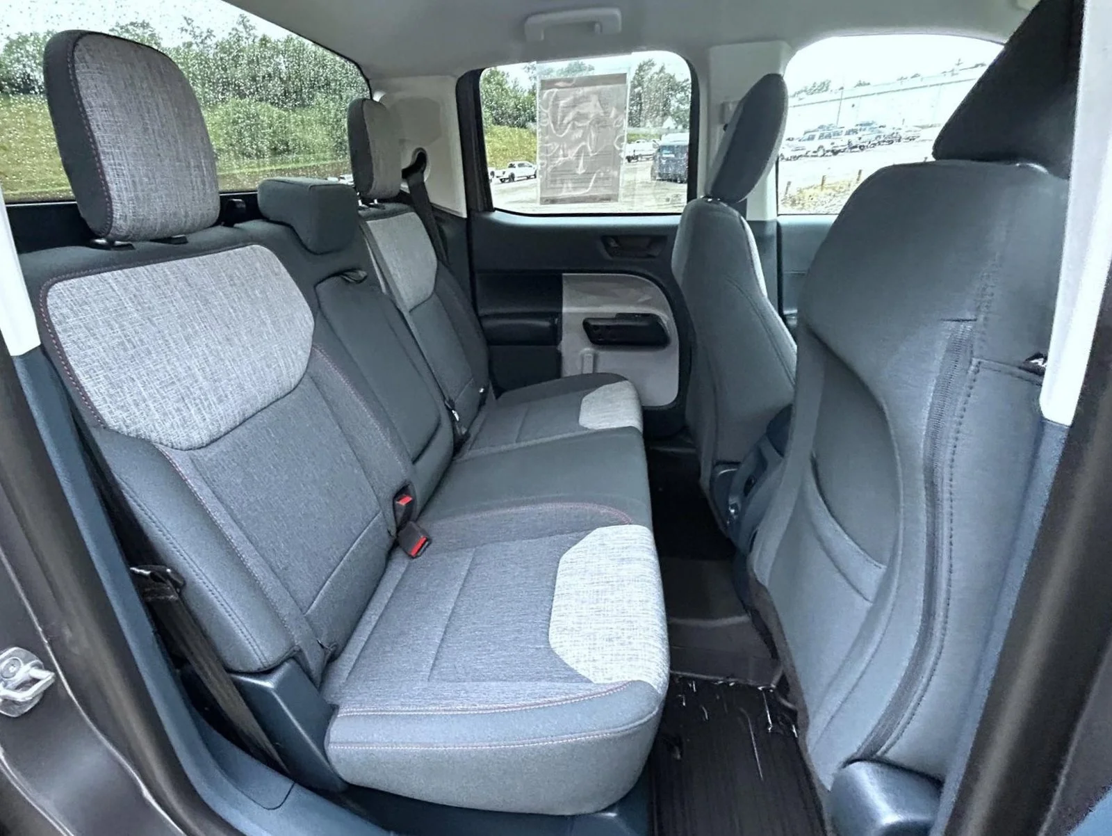 Used 2022 Gray Ford XLT image 18