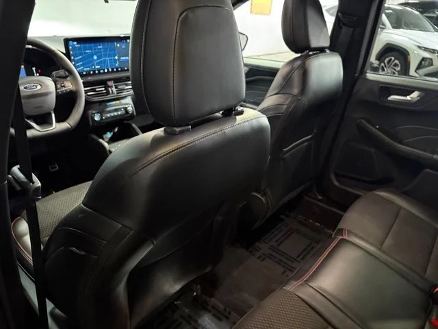 Used 2023 Vapor Blue Ford ST-Line image 28