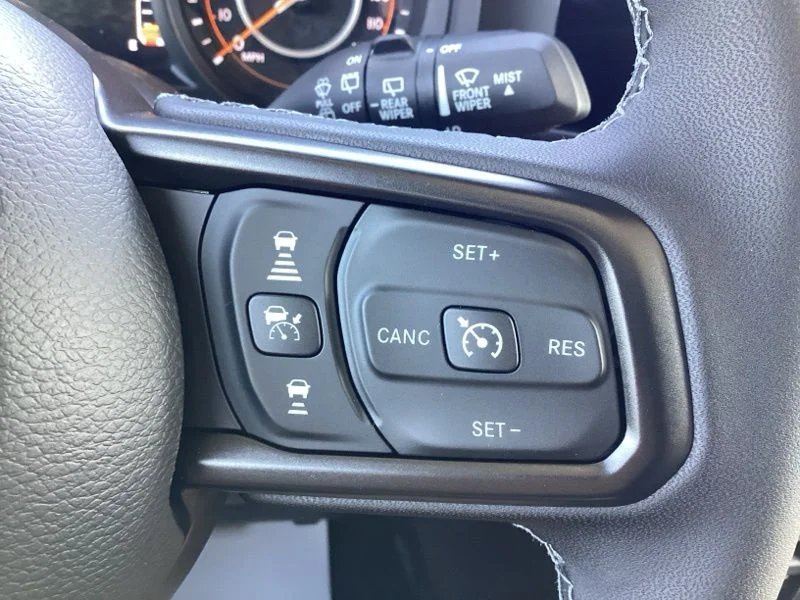 New 2026 Granite Crystal Metallic Clear-Coat Exterior Paint Jeep 85th Anniversary Edition image 32