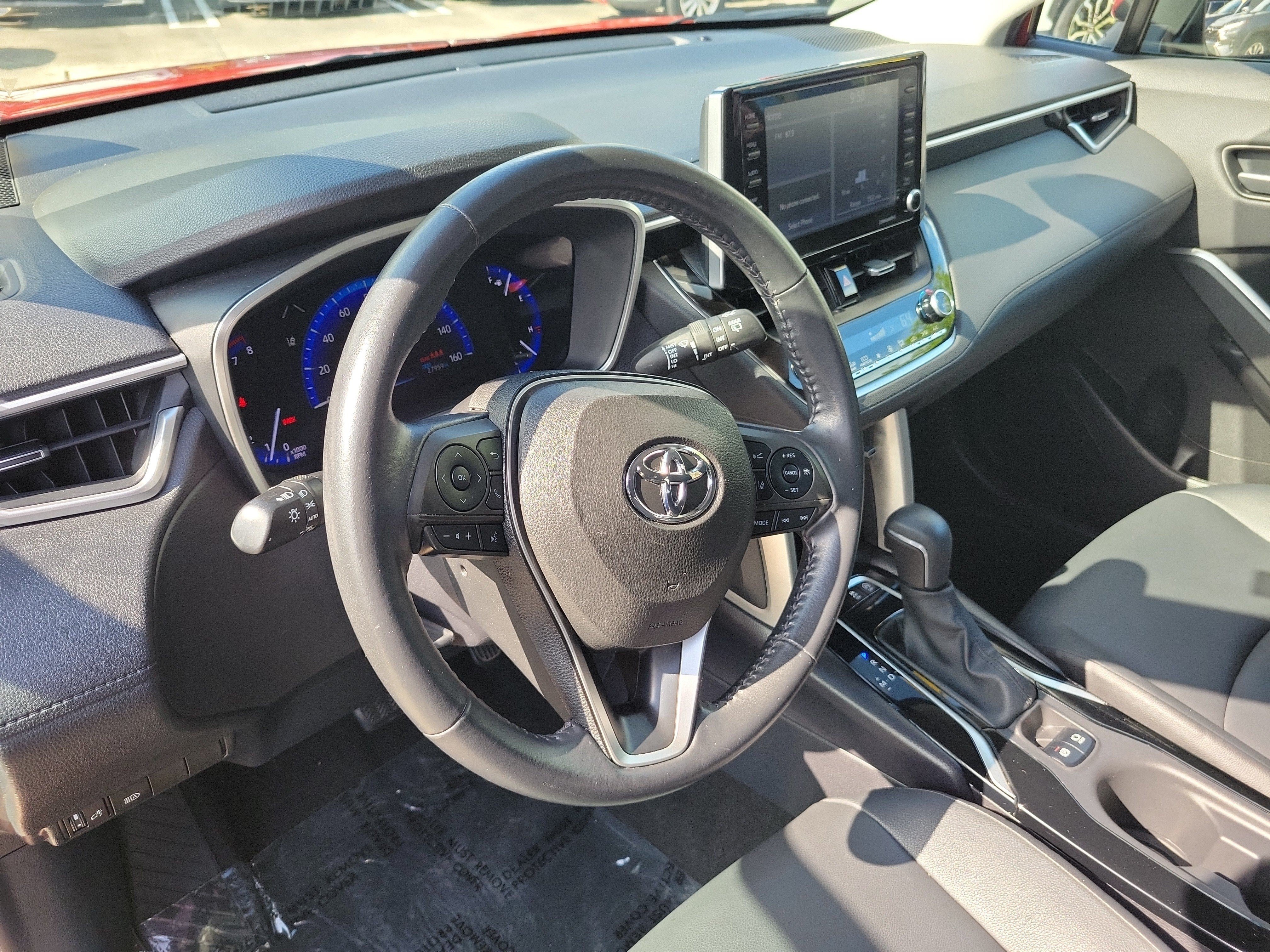 Used 2022 Barcelona Red Metallic Toyota XLE image 23