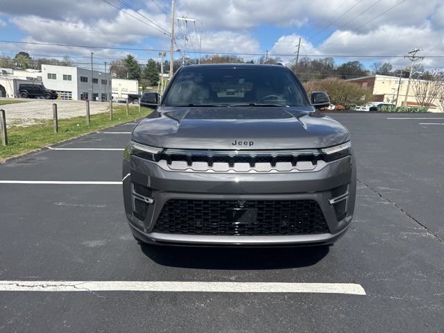 New 2026 Baltic-Gray Metallic Clear-Coat Exterior Paint Jeep Summit Obsidian image 2