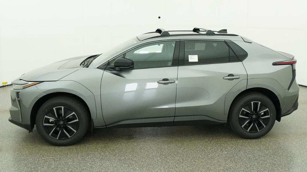 New 2026 Heavy Metal Toyota XLE image 11