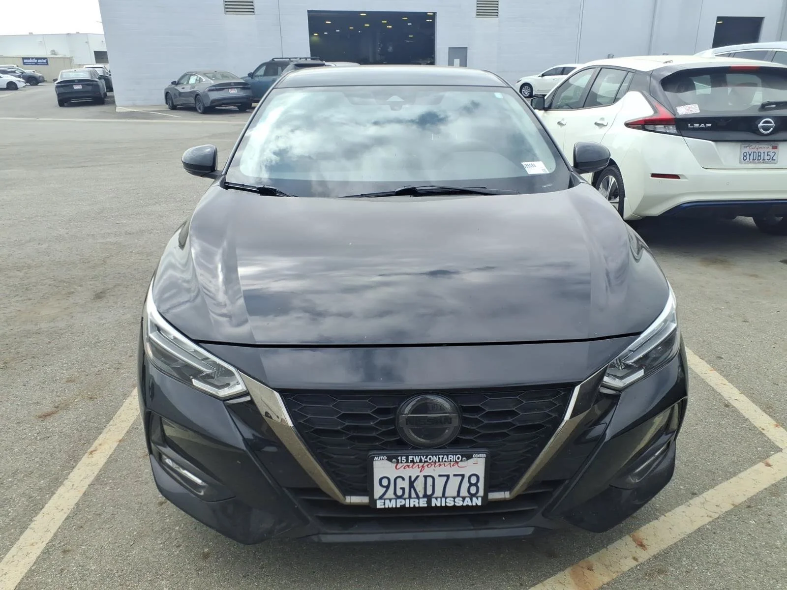 Certified Used 2023 Super Black Nissan SR image 3