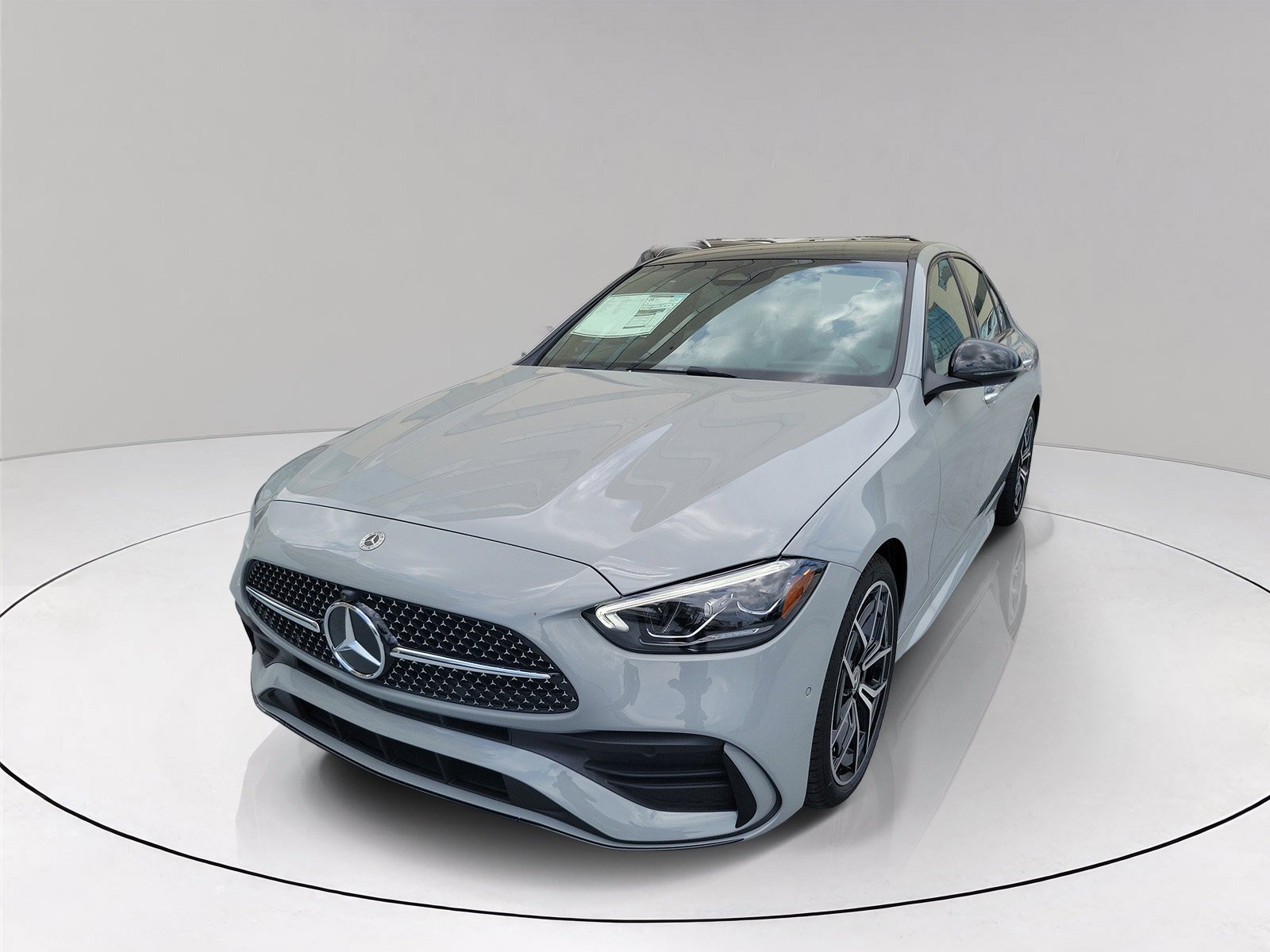 New 2026 MANUFAKTUR Alpine Grey Mercedes-Benz C 300 image 3