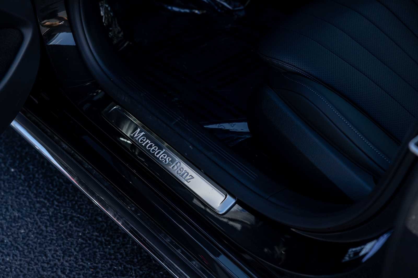 New 2027 Graphite Grey Metallic Mercedes-Benz E 350 image 11