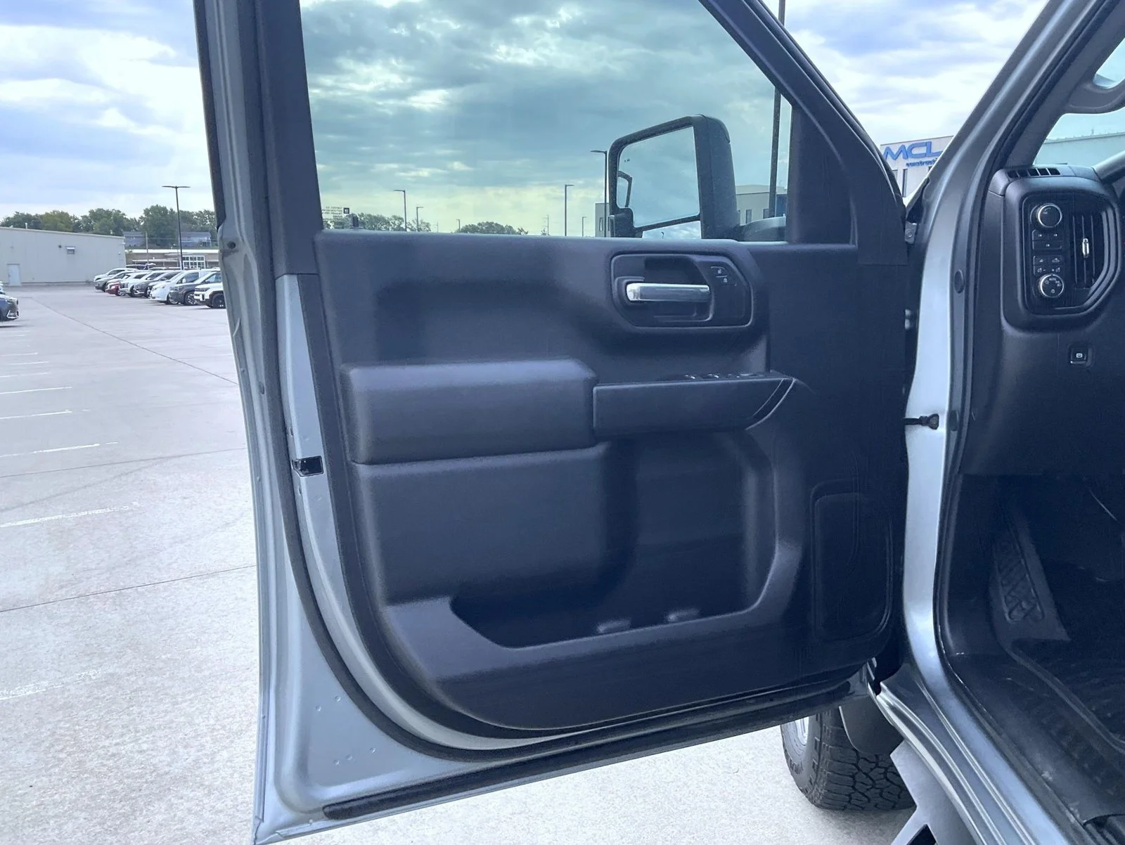 Used 2024 Gray Chevrolet Custom image 10