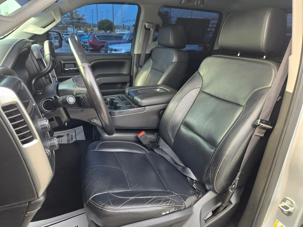 Used 2018 Silver Chevrolet LTZ image 14