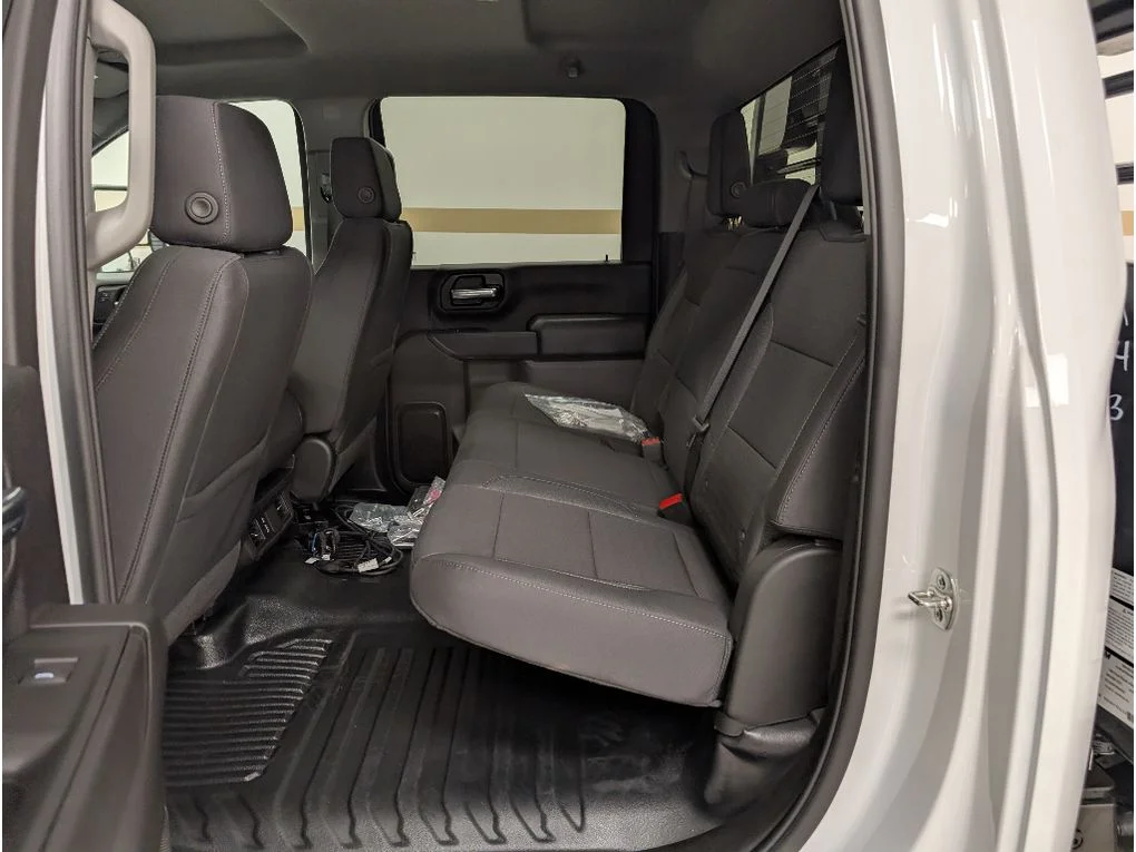 2026 GMC Sierra 3500 Chassis Cab Pro - Photo 7