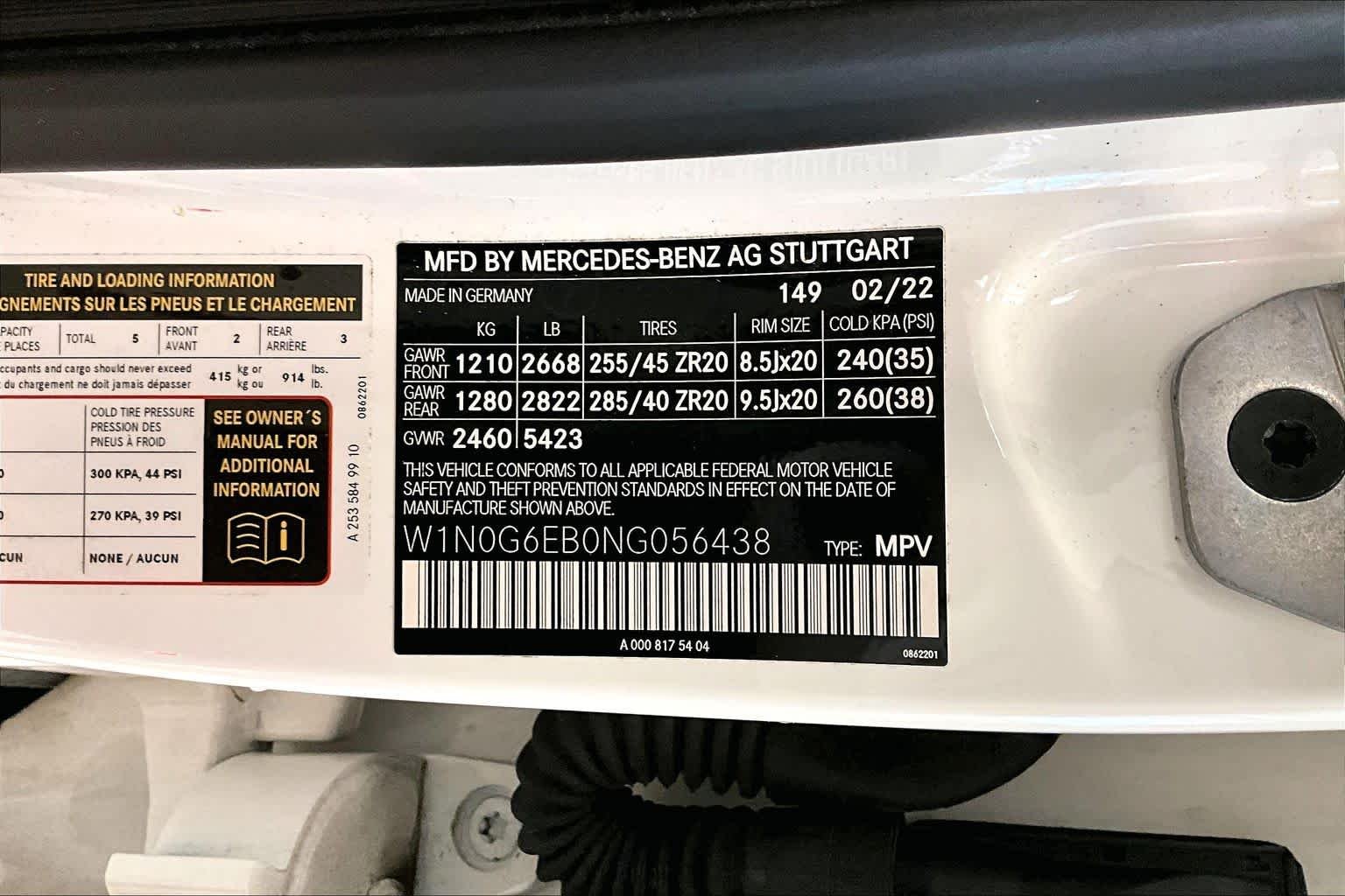 Used 2022 Polar White Mercedes-Benz AMG® GLC 43 image 30