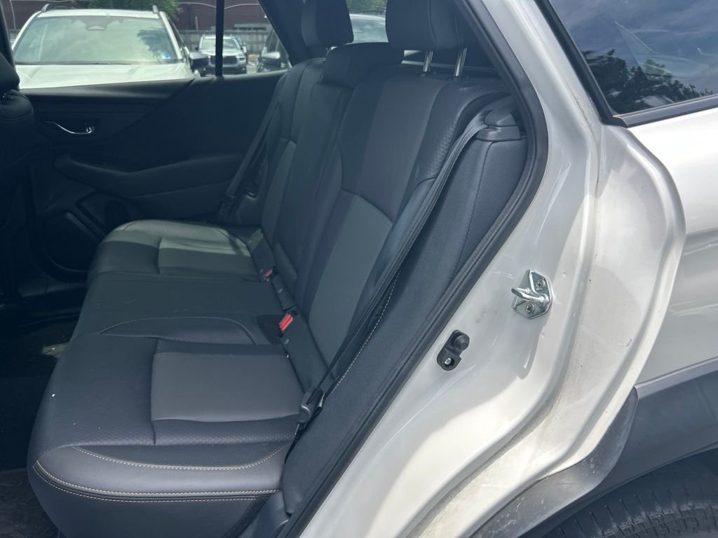 Used 2022 White Subaru Wilderness image 18