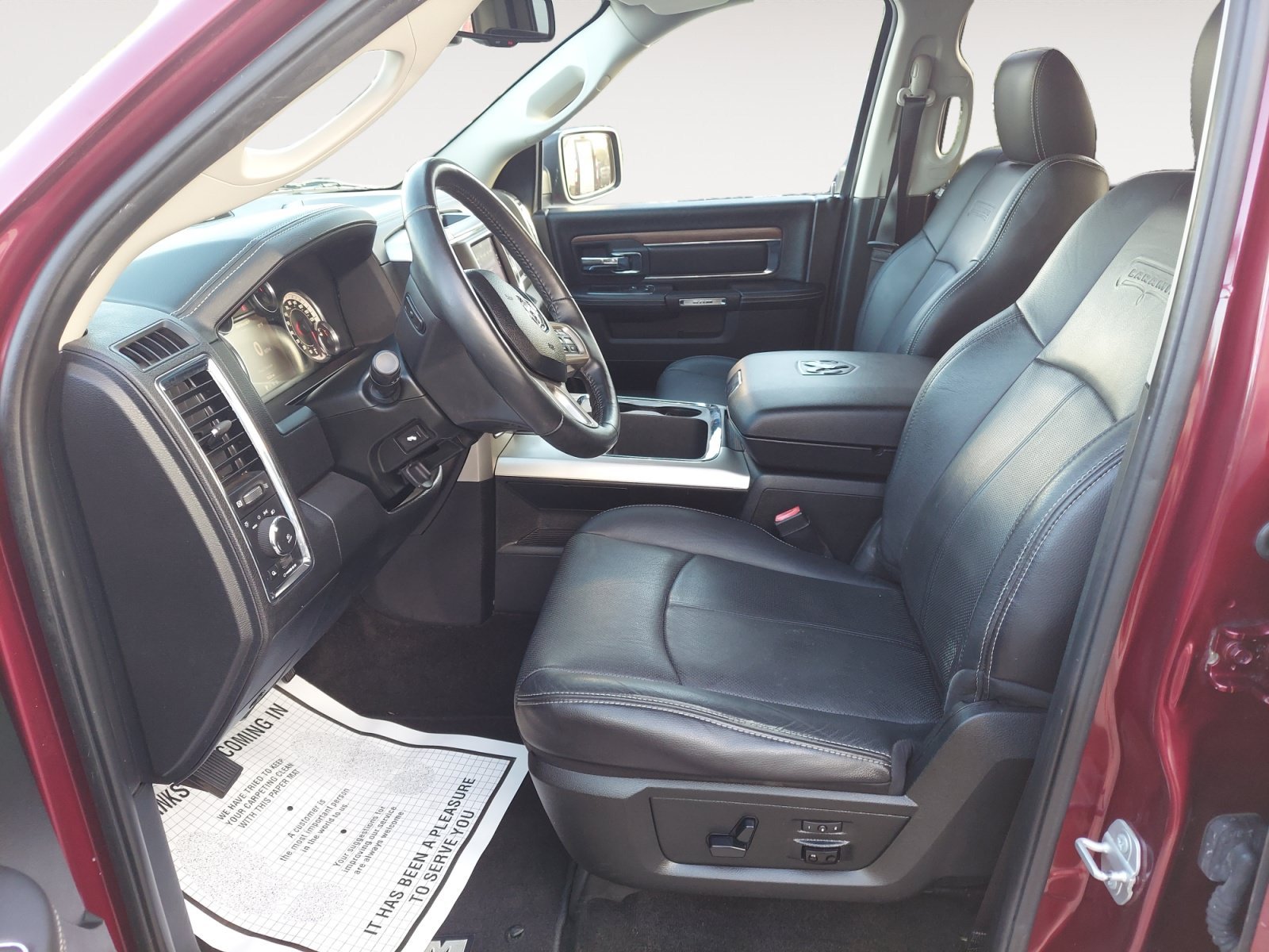 Used 2018 Delmonico Red Pearlcoat Ram Laramie image 23