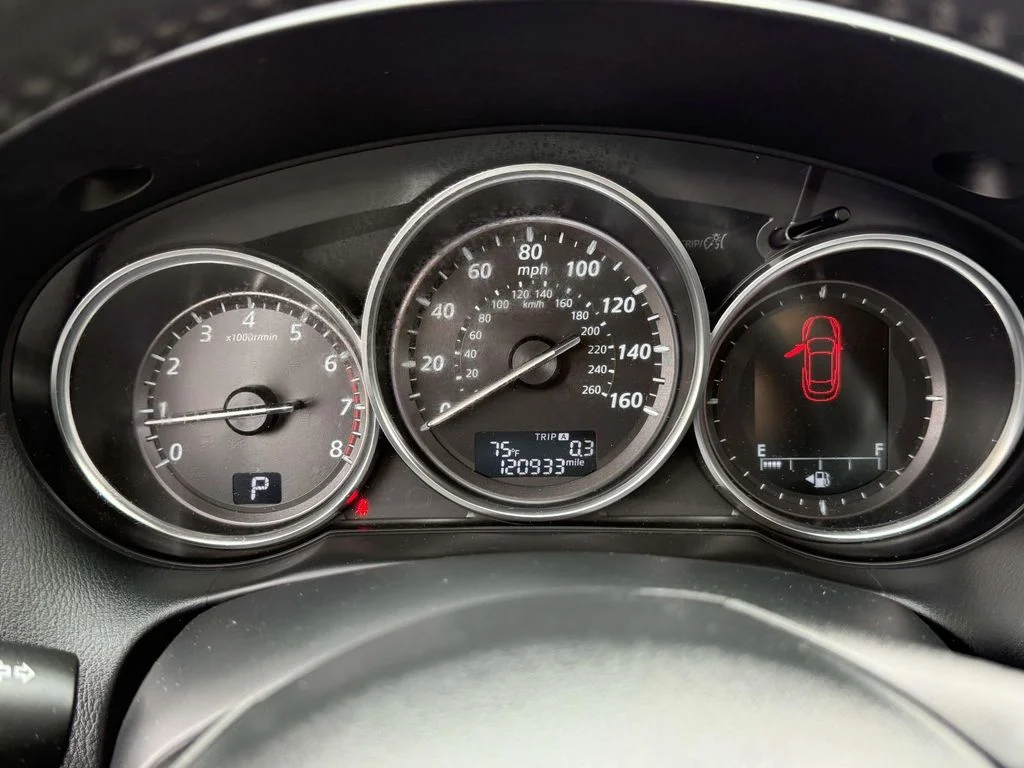 Used 2014 Blue Mazda Grand Touring image 29