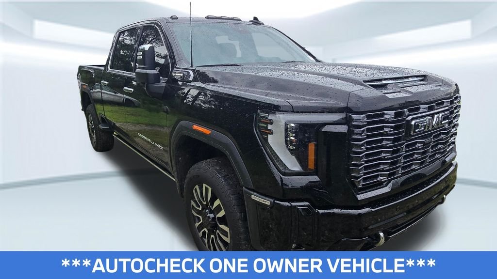 Used 2025 Black GMC Denali Ultimate image 2