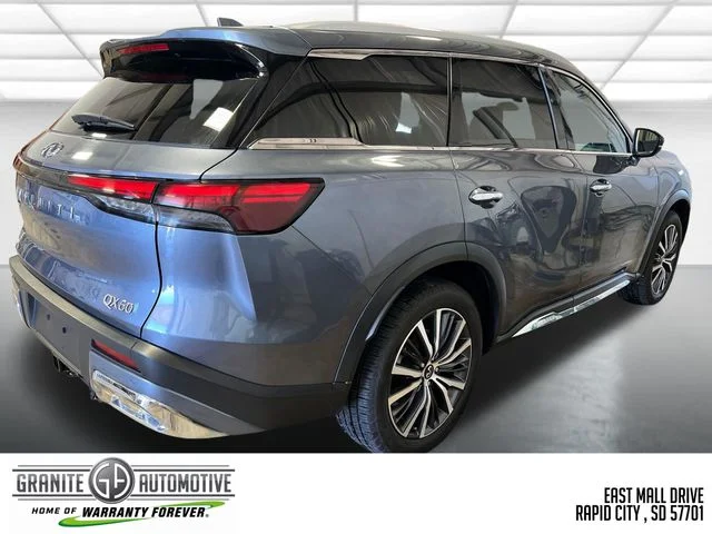 Used 2022 Blue INFINITI Sensory image 5