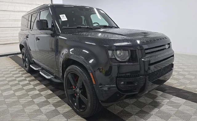 Used 2023 Black Land Rover X image 2