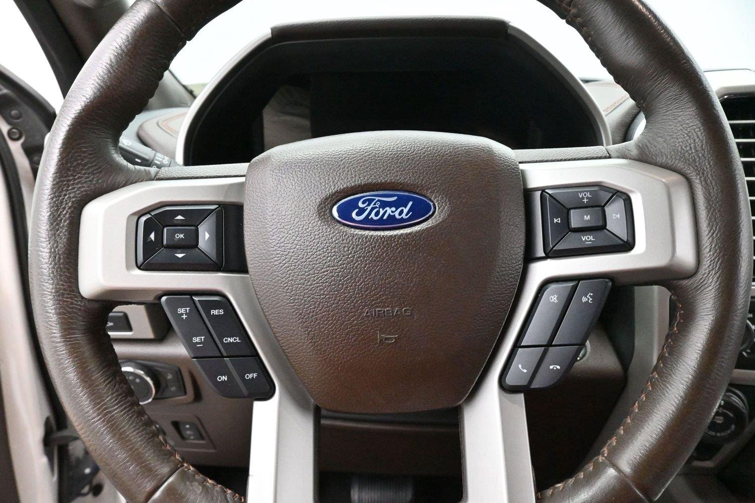 Used 2018 White Platinum Metallic Tricoat Ford XL image 17