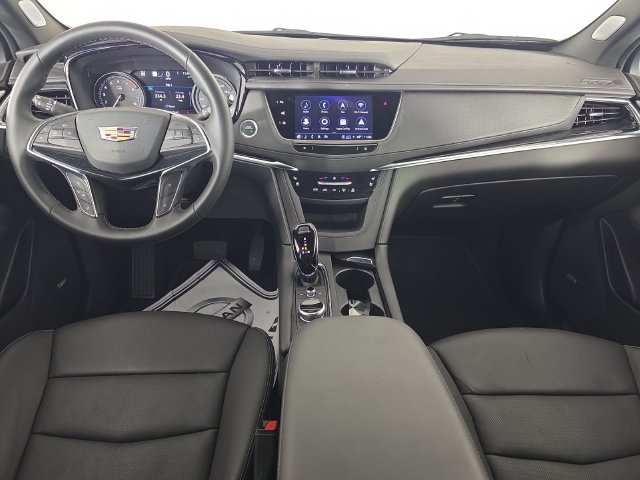 Used 2026 Crystal White Tricoat Cadillac Premium Luxury image 19