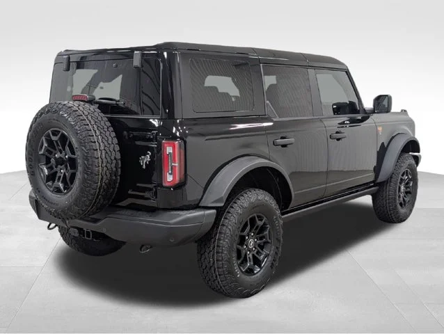 New 2026 Shadow Black Ford Badlands image 49