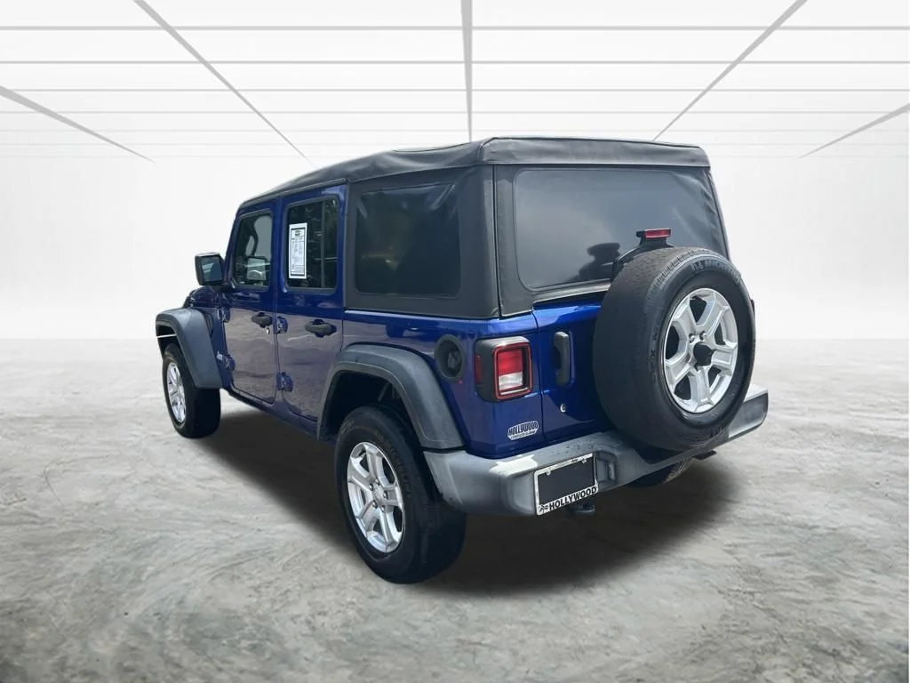Used 2019 Blue Jeep Unlimited Sport S image 6
