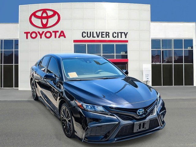 2022 Toyota Camry Hybrid Nightshade